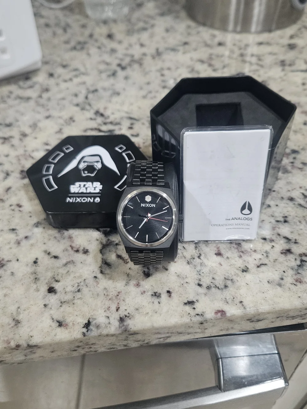 Nixon Time Teller Star Wars Kylo Ren Mint Condition With New Battery